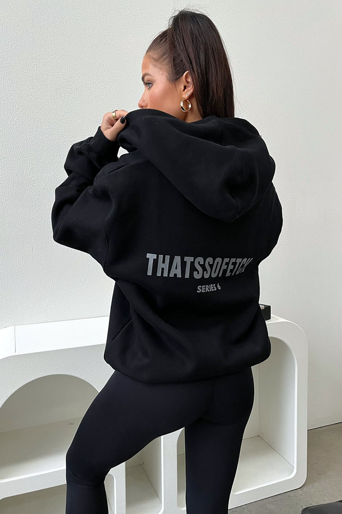 Serie 6 Sudadera con capucha y cremallera - Negro
